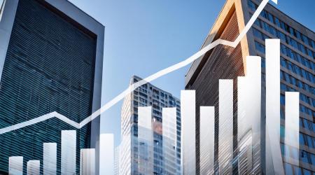 rising Graph showing high growth potential of small cap ETFs